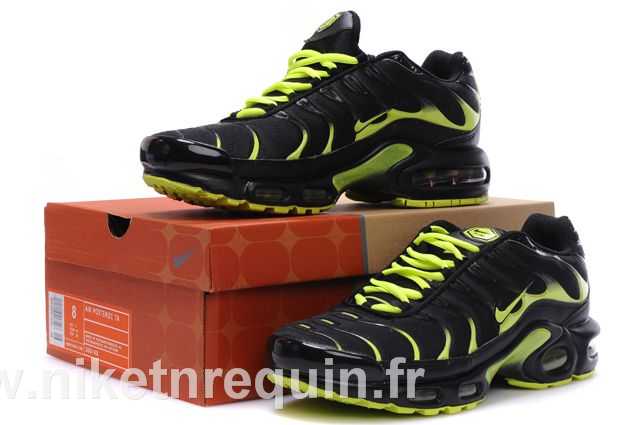 air tn 2010 noir jaune (1).JPG